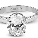 Oval-cut Hidden Halo Engagement Ring in 18k Gold with Diamonds