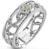 Trellis Fashion Ring in 18k Gold with Diamonds In-Store
