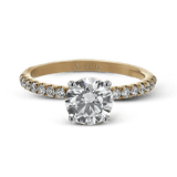 Round-Cut Engagement Ring In 18k Gold With Diamonds