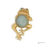 Estate 10K yellow gold frog brooch and pendant with round jade cabochon belly and peridot eyes, front view