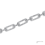 close up Pavé Diamond Modern Chain Bracelet
