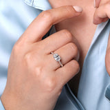 Larissa - 14K White Gold Horizontal Oval Solitaire Engagement Ring