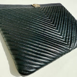 CHANEL  Calfskin Chevron Medium Boy Cosmetic Case Black