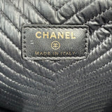 CHANEL  Calfskin Chevron Medium Boy Cosmetic Case Black