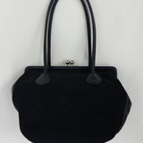 Chanel 90s Kiss Lock shoulder bag in crochet and leather Black Woven Pre-Owned