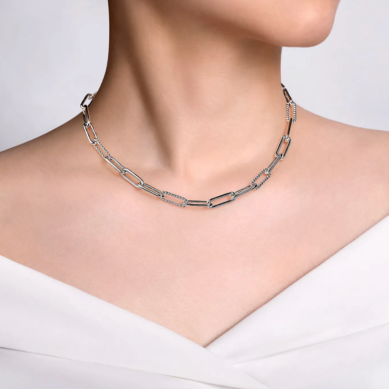 Gabriel & Co. Bujukan Sterling Silver Oval Link Chain Necklace with Bead Stations