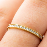 Channel-Set Diamond Eternity Stacking 14k yellow gold Ring Decoage