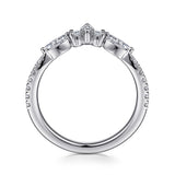 Gabriel & Co. Tulsie curved diamond band, side view