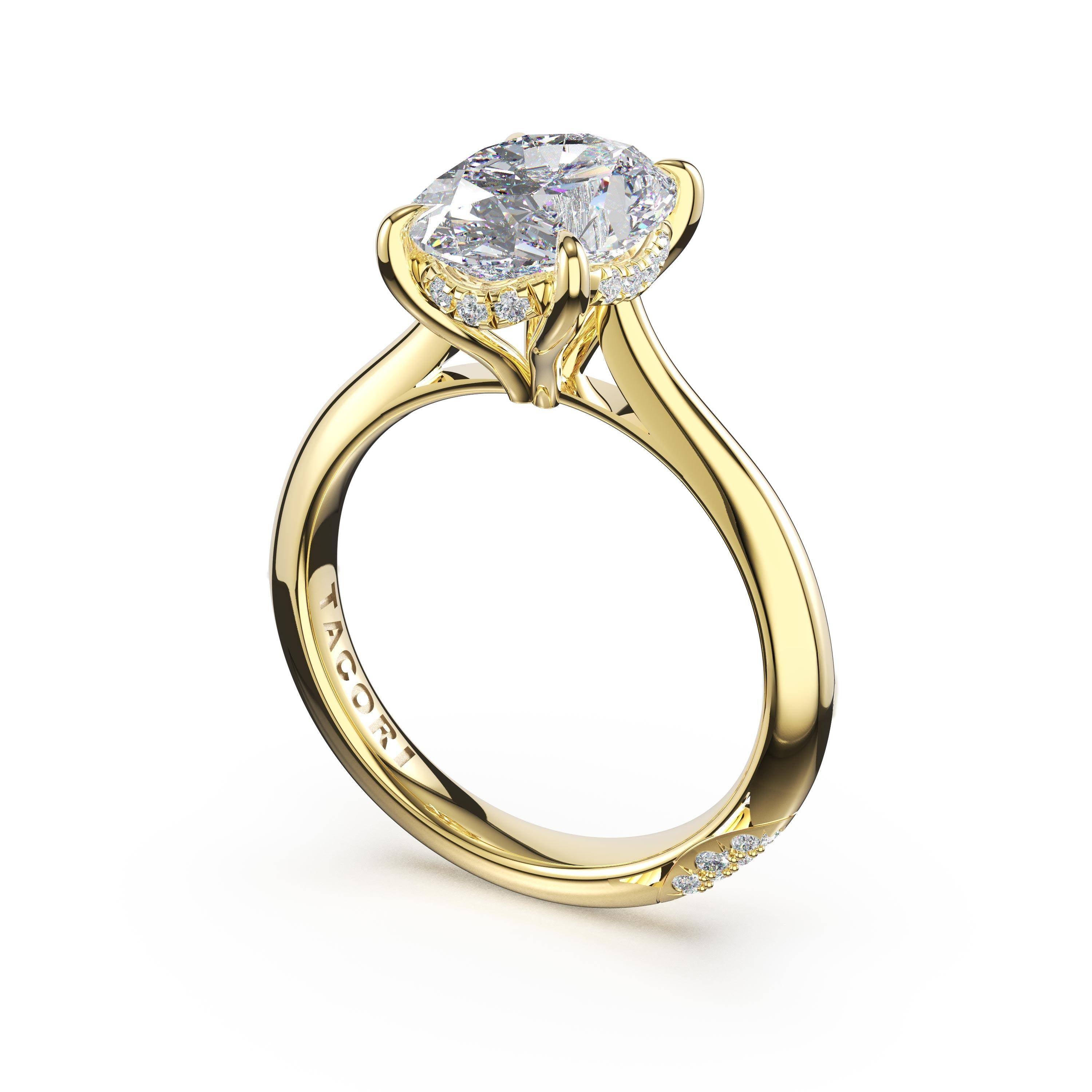 Tacori HT2671OV oval solitaire engagement ring in 18K yellow gold