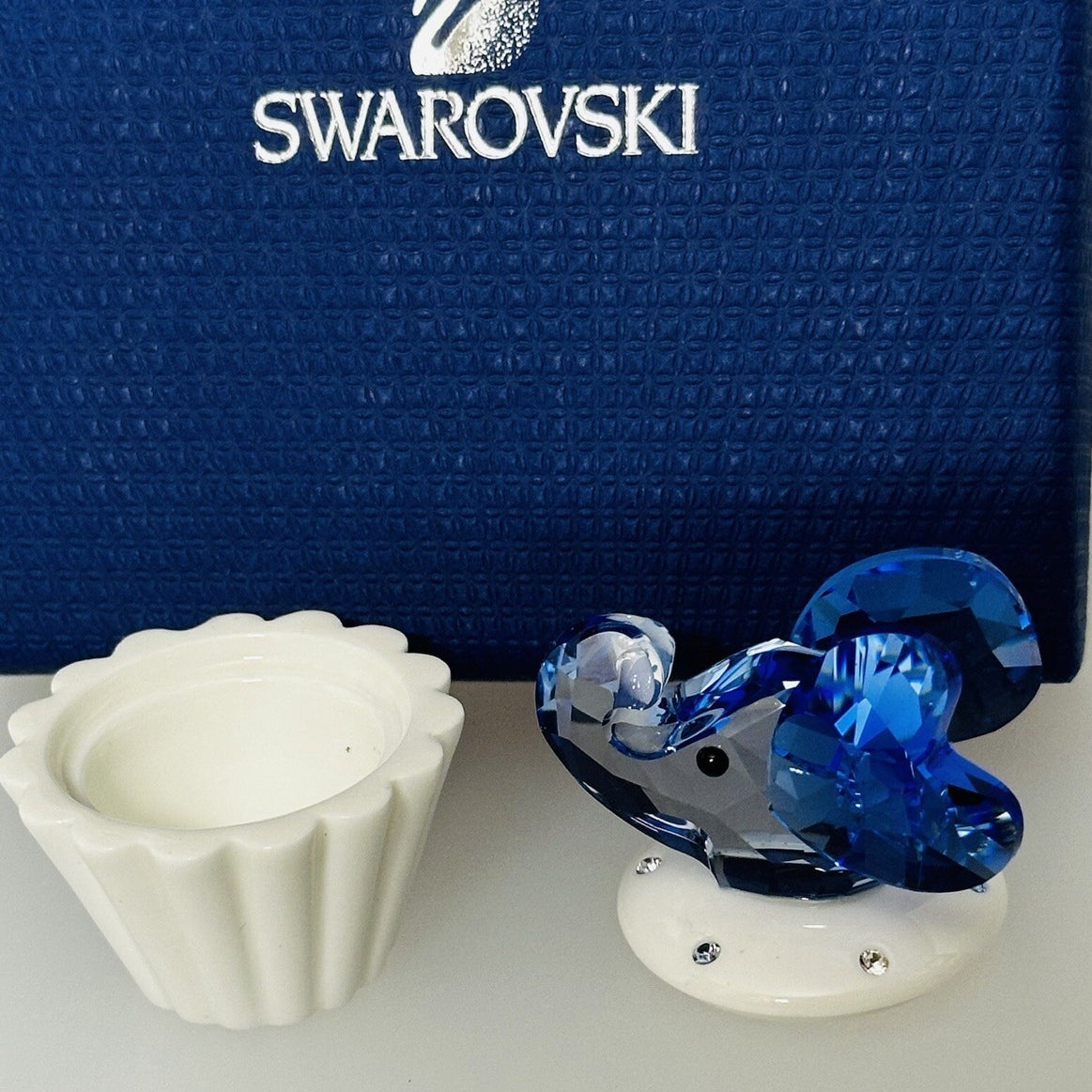Swarovski Cupcake Box with Light Sapphire Elephant Figurine