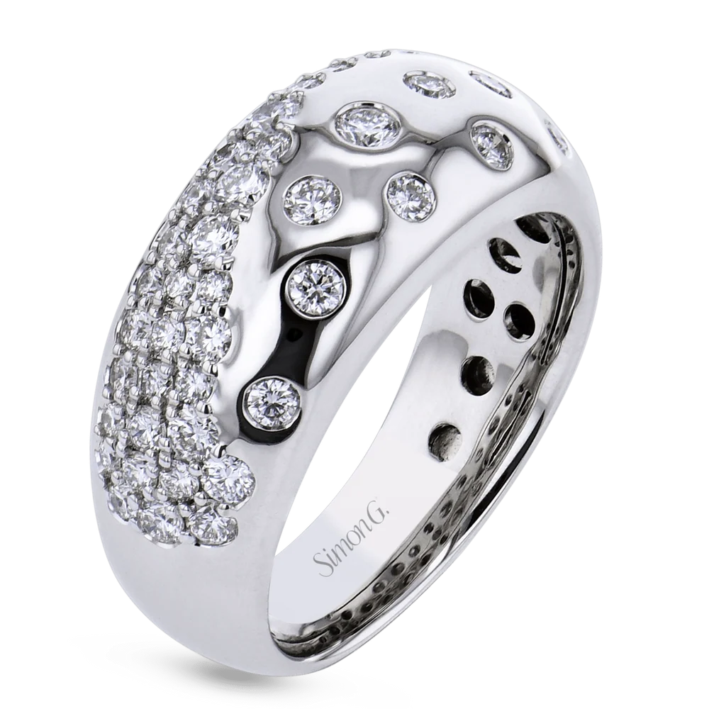 Simon G. Scattered Diamond Fashion Ring