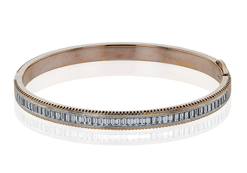 Bangle in 18k Gold with Diamonds